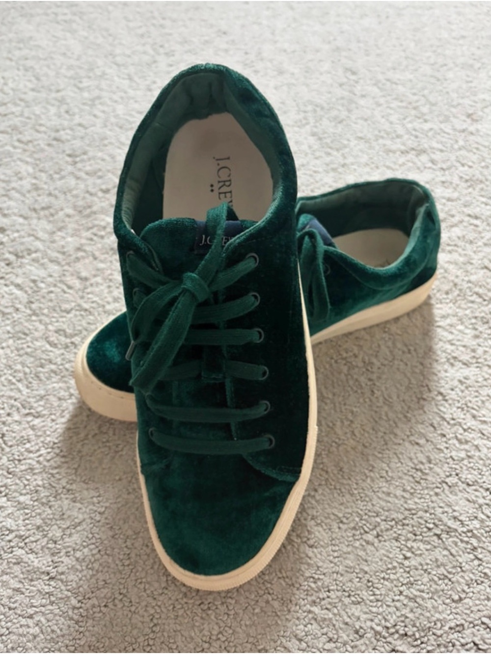 J. Crew Emerald Green Velvet Lace-Up Sneakers US9